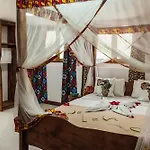 Shoki Shoki Guest House