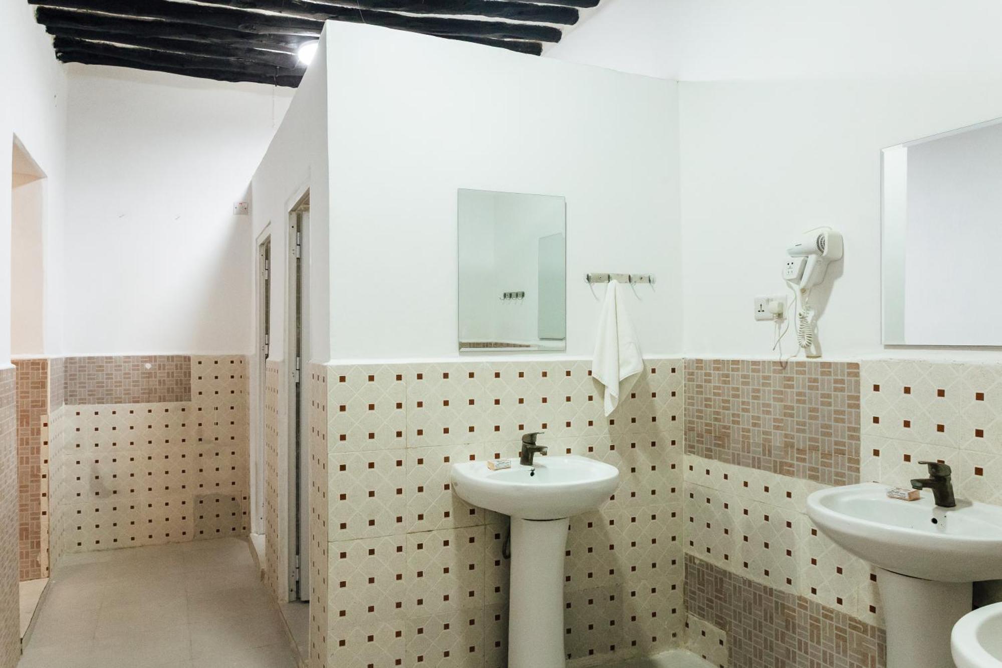 Shoki Shoki Guest house *